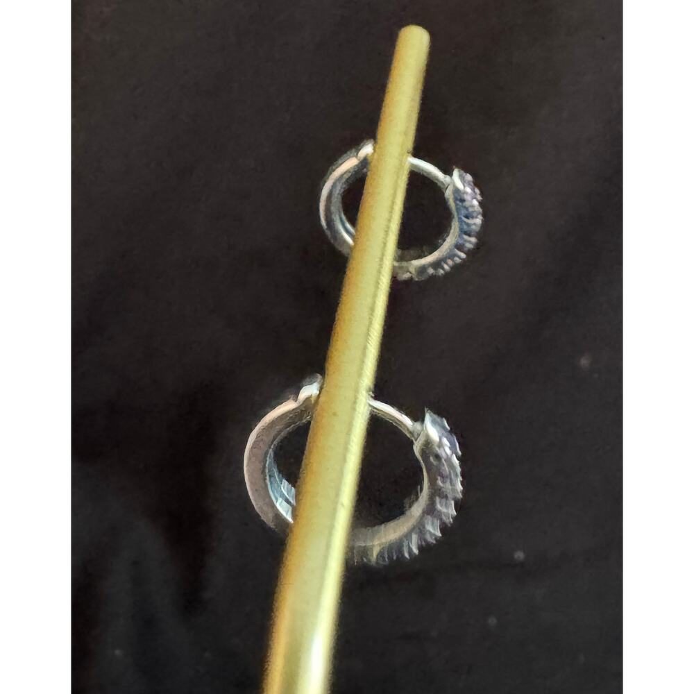 New Purple CZ Huggie Hoop Earrings Silver Tone 1/2” Small  E68 - Picture 3 of 3